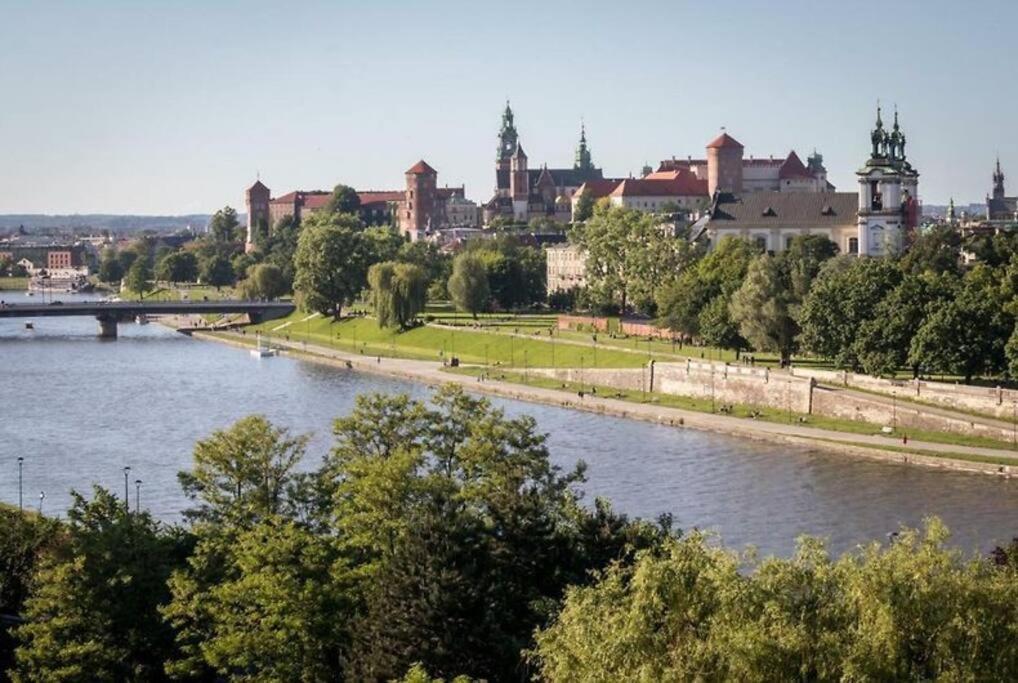 Premium Apartment For Old Town & Jewish Quarter - Balcony Plus Pool Onsite Cracovia Exterior foto