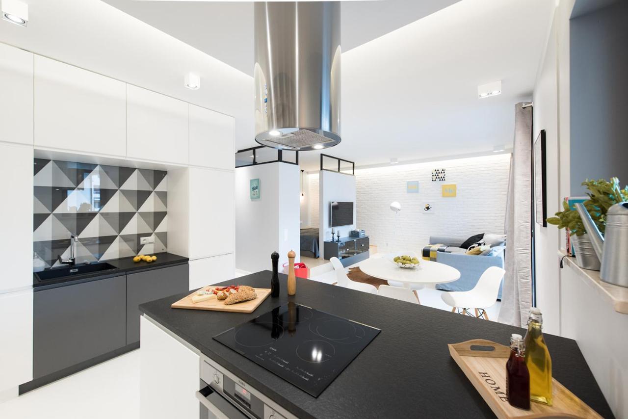 Premium Apartment For Old Town & Jewish Quarter - Balcony Plus Pool Onsite Cracovia Exterior foto