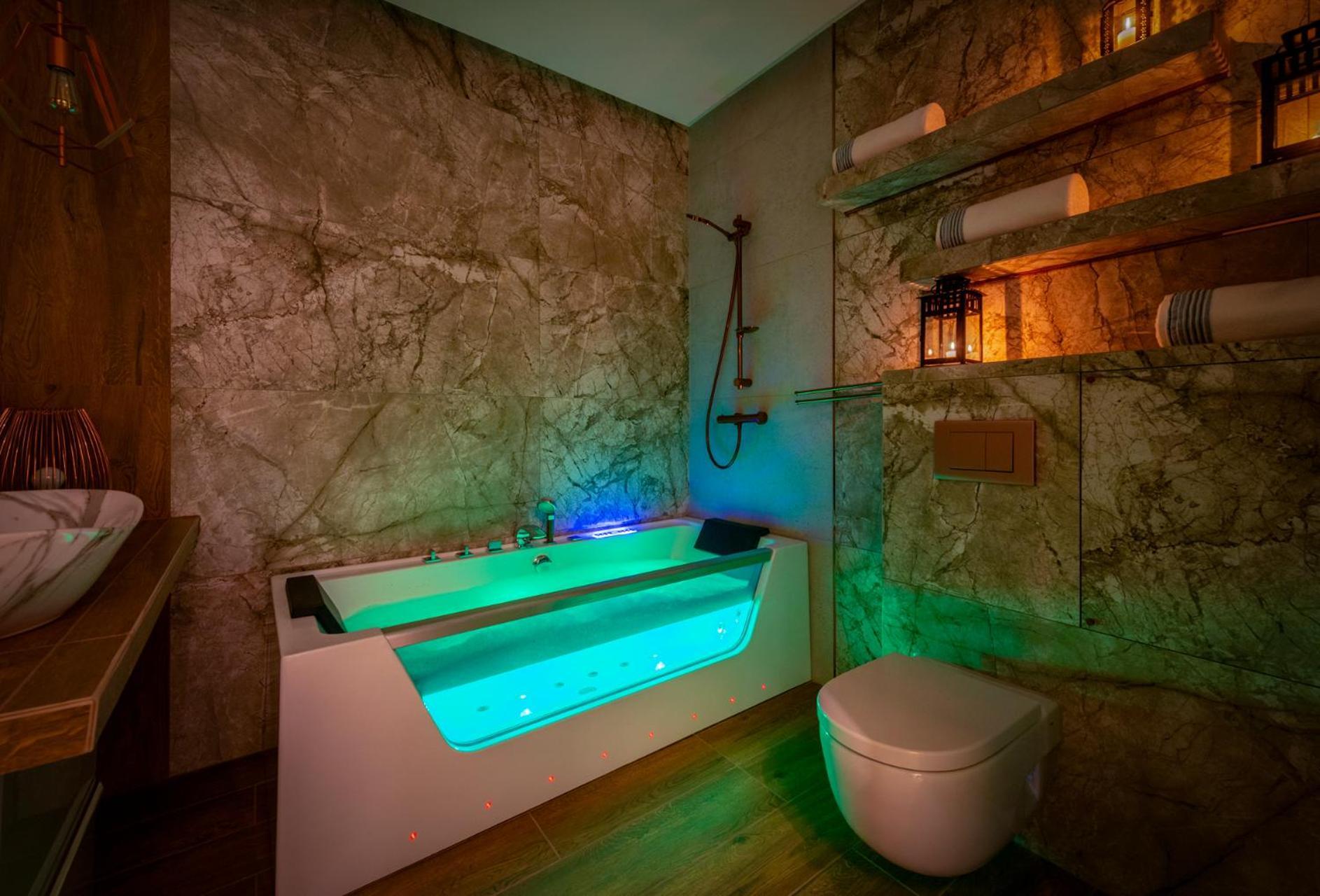 Premium Apartment For Old Town & Jewish Quarter - Balcony Plus Pool Onsite Cracovia Exterior foto