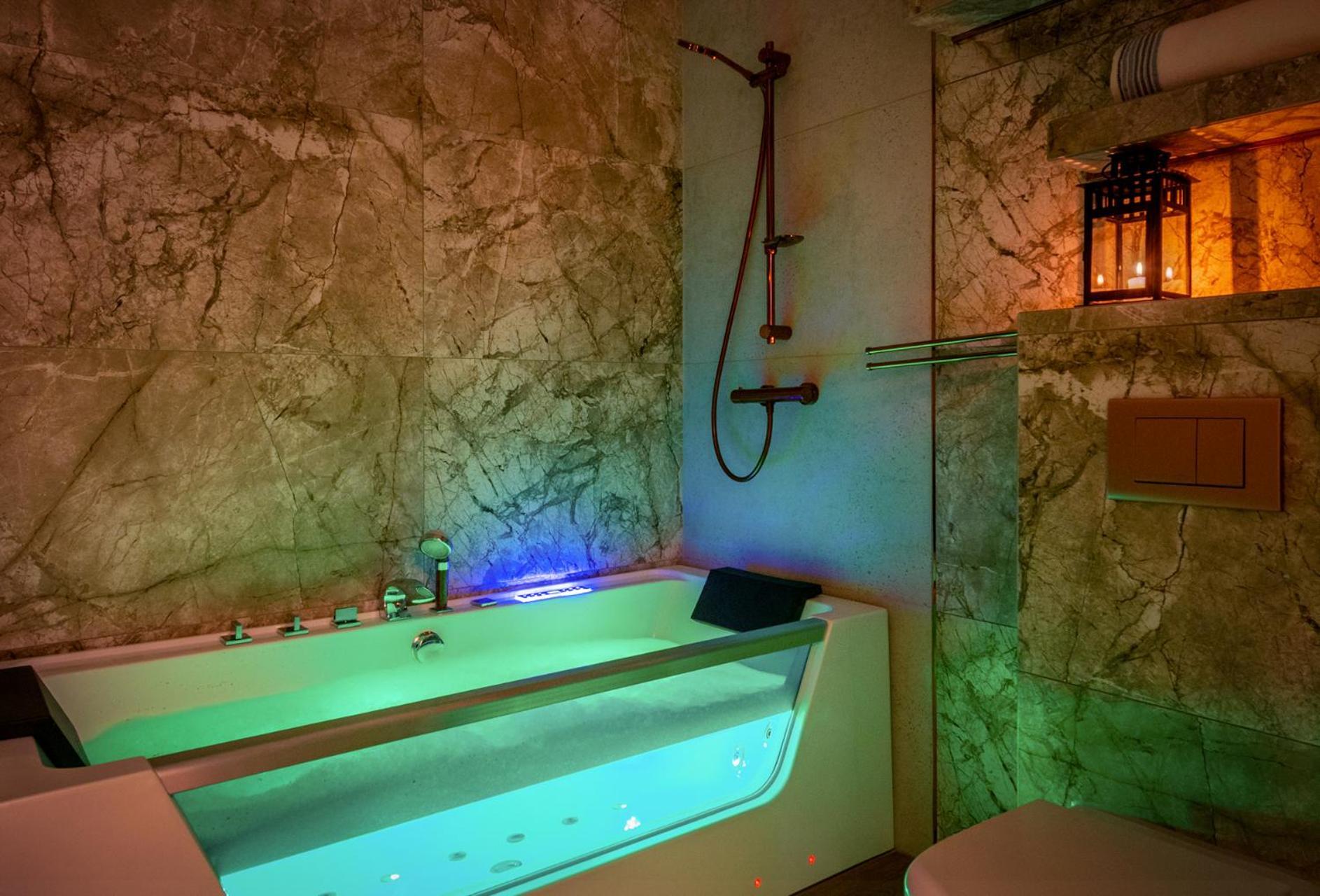 Premium Apartment For Old Town & Jewish Quarter - Balcony Plus Pool Onsite Cracovia Exterior foto